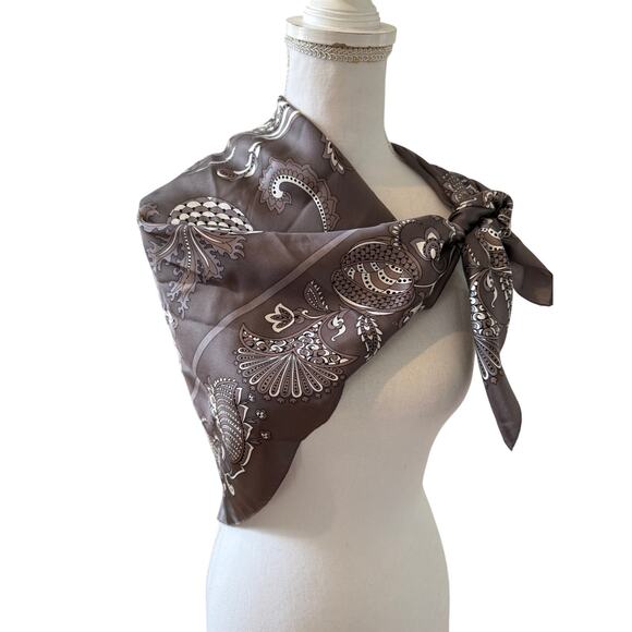 Adrienne Landau Studio Silk Scarf Steel Gray Print Square - Picture 6 of 9